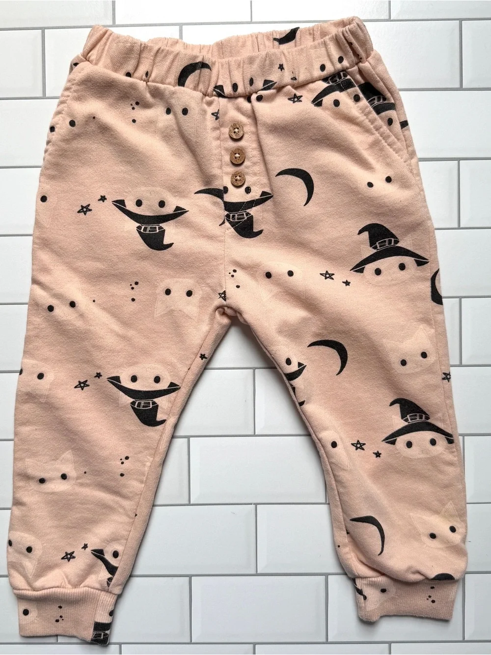 24M🐈‍⬛🪄 Jessica Simpson Magic Cat Neutral Halloween Print Sweatshirt Jogger Pant
